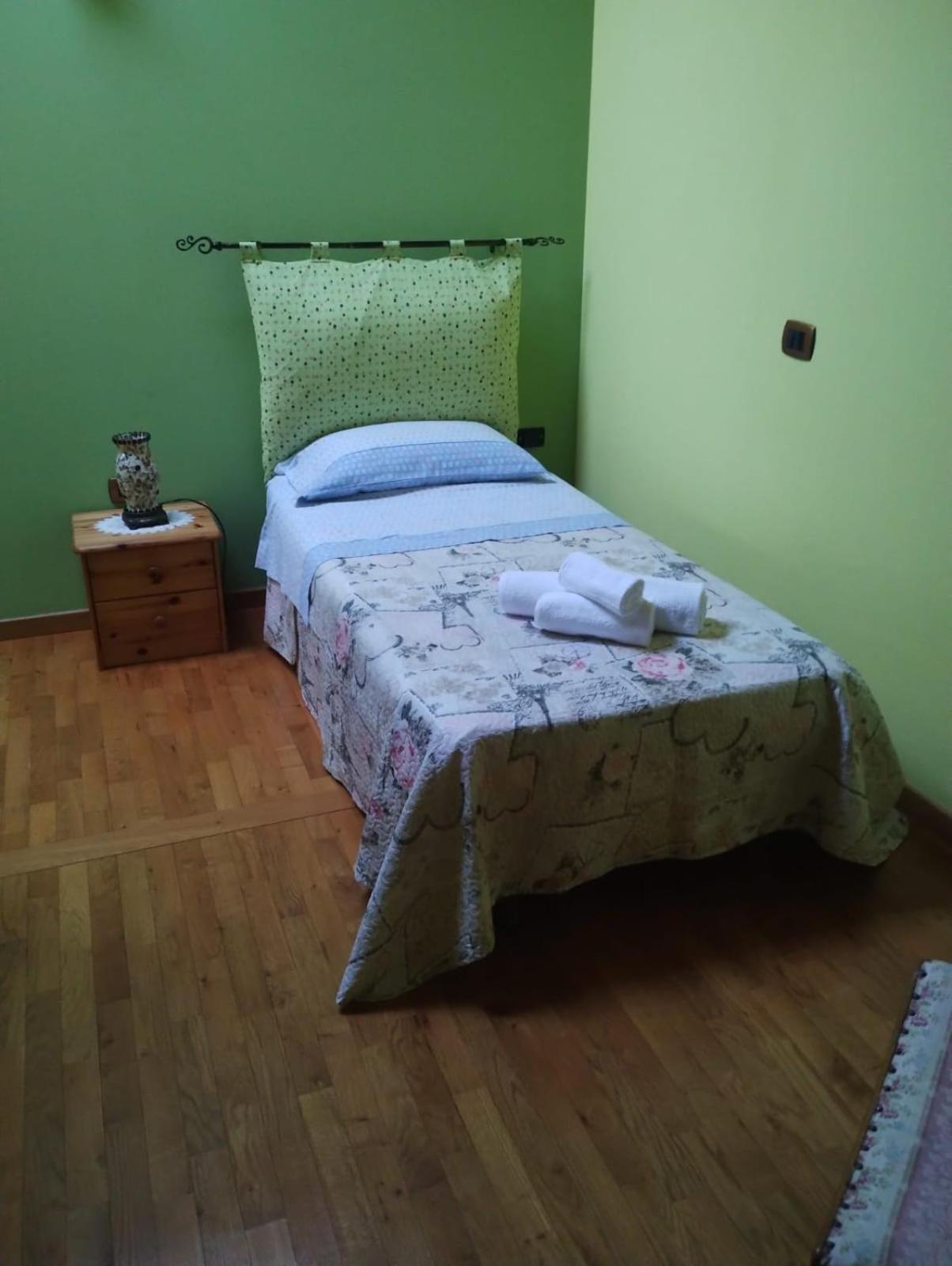 A Casa Di Annarella Apartment Urbino